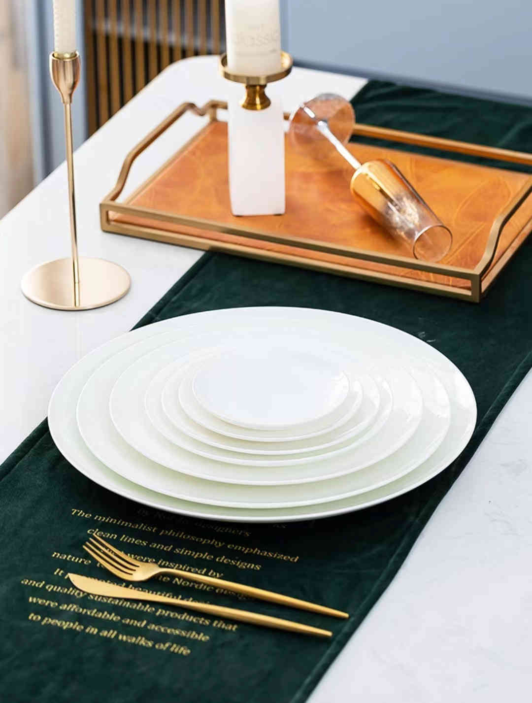 restaurant tray