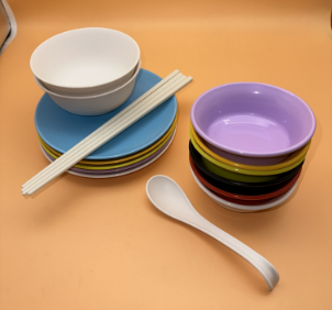 four piece dinner set